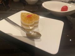 -玥轩YUE HIN(IFS国际金融中心店)