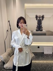 -AYO SALON