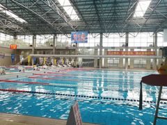 -奥冠体育华师附中恒温游泳馆