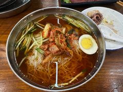 -韩风烤牛肉冷面店