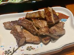 -肉魁屋·烧肉·烧鸟·酒场(高新店)