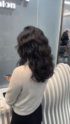 -Tloml salon