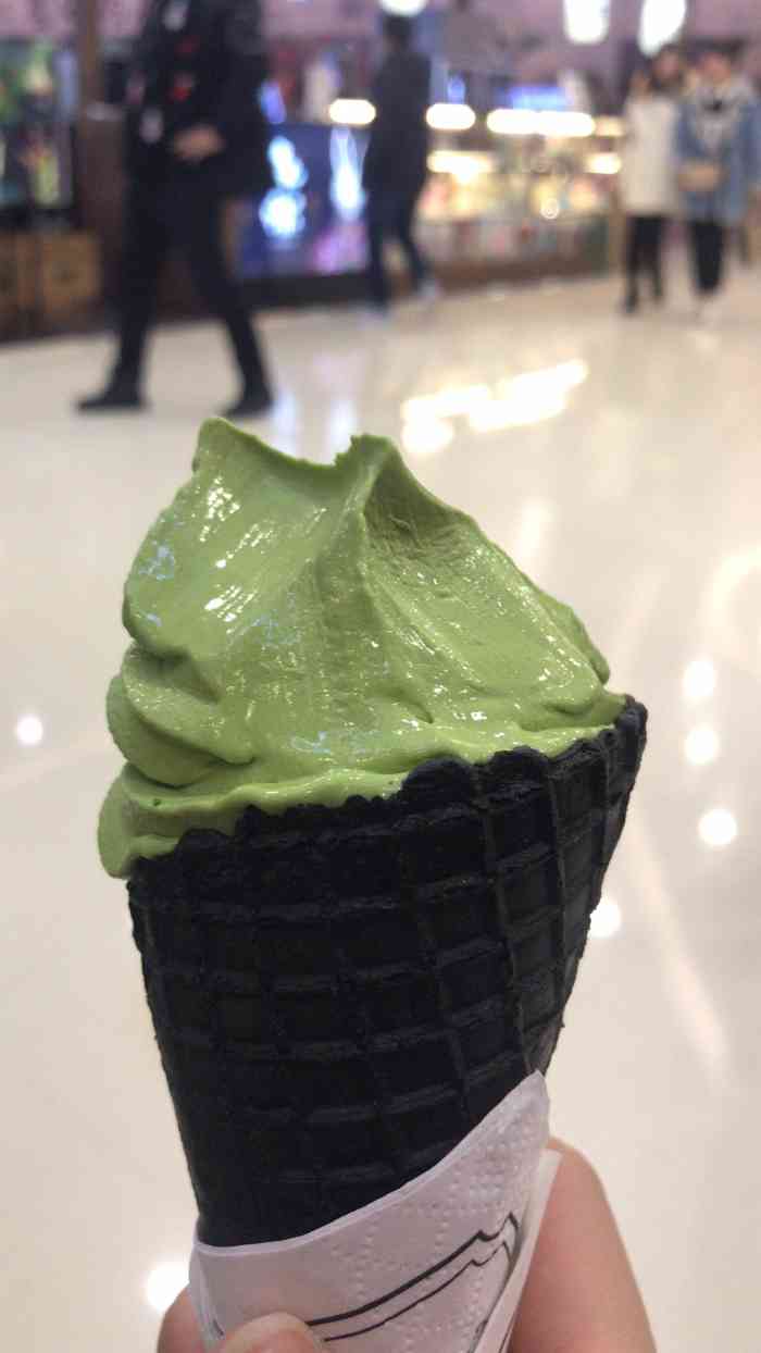 无邪甜品铺子(万达店)-"抹茶味的冰淇淋好吃,中的霸王餐.