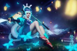 -星元素cosplay动漫摄影写真工作室