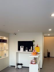 -JNK皮肤管理中心