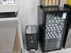 -半岛宠物医院24小时·内窥镜·牙科·碎石中心(府城大道店)
