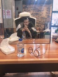 -PE SALON