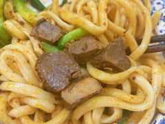 牛肉油泼拉条子-马振面(小皮院店)