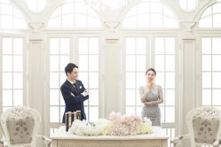 -太郎花子婚纱摄影艺术中心