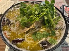 -肥汁米蘭香港米线(宁波路总店)