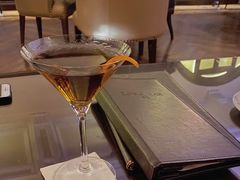 -LONG BAR 廊吧(外滩华尔道夫酒店)