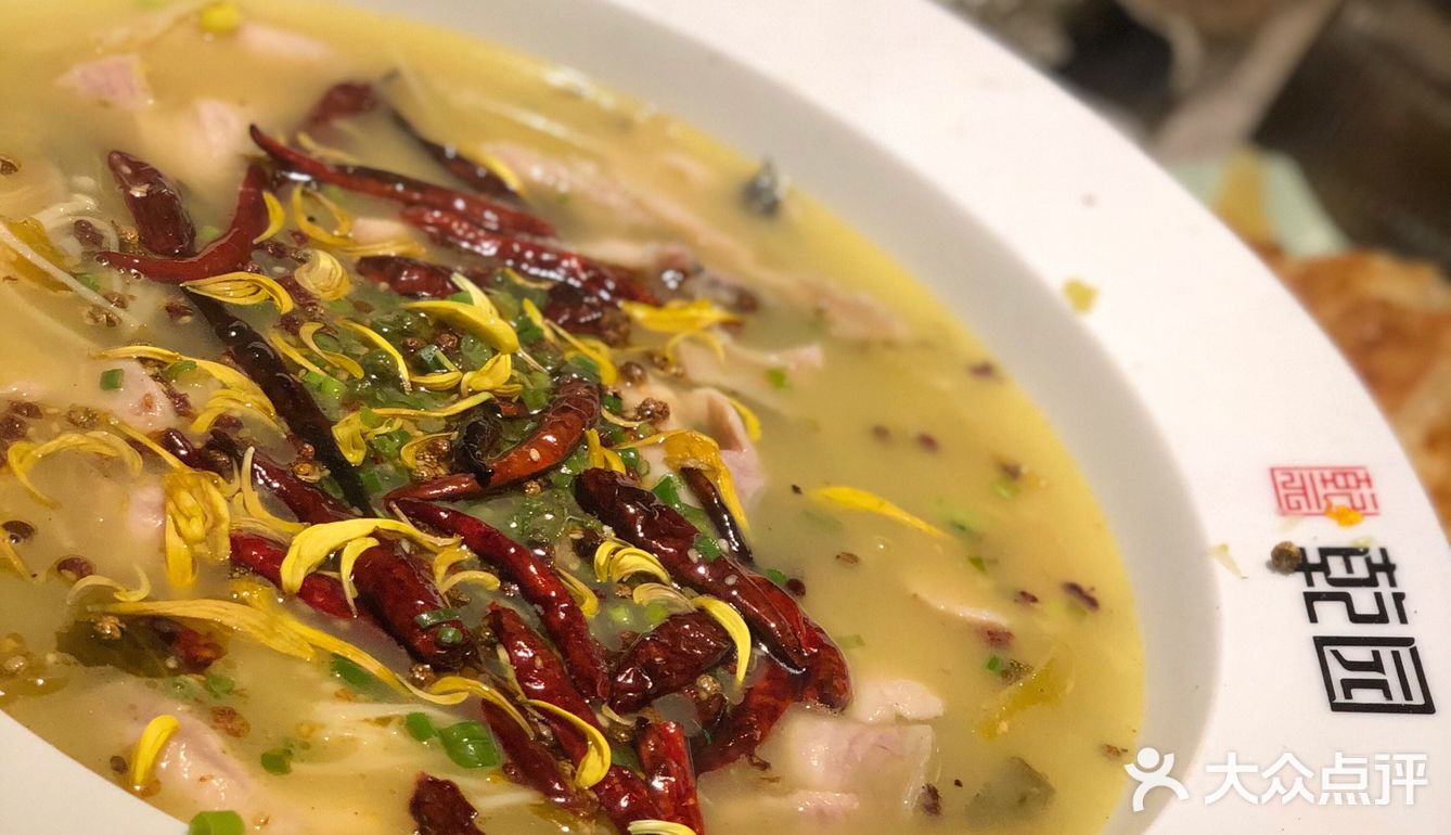 没有滤镜，自己感受菜色……