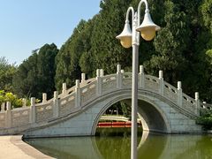 -济南南郊宾馆