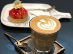 -UNI UNI(环亚凯瑟琳店)