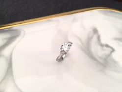 -威德钻石-克拉钻大本营(南京东路店)