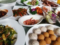 -静之湖湖畔餐厅