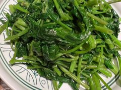 -云海肴·汽锅鸡·云南代表菜(天山百盛优客店)