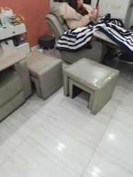 -雅洁美甲美睫