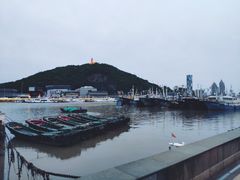-渔中舟海鲜大排档(普陀沈家门店)