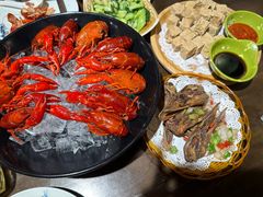 -聚汇三少·龙虾·中餐厅(莫邪路新天地店)