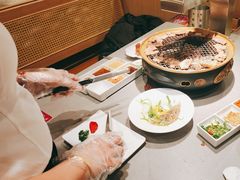 -山焱·炭火自助烤肉(周浦万达店)