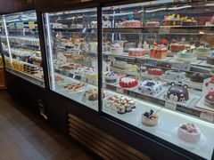 面包甜点陈列柜-多乐之日(和平伊势丹店)