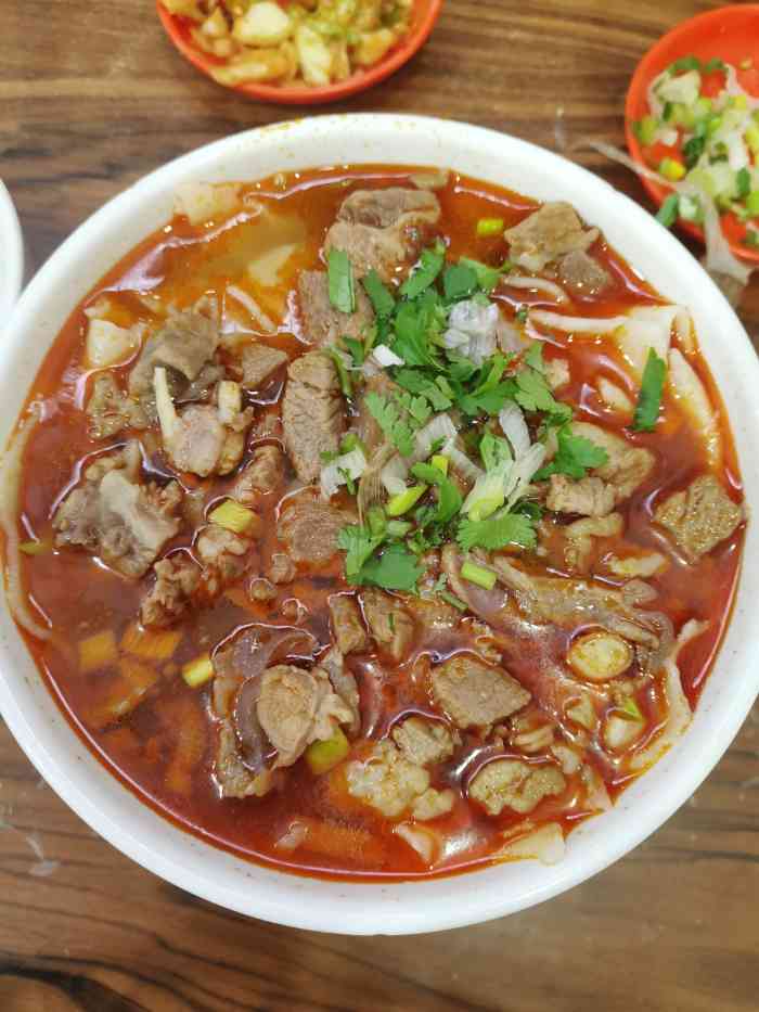 陕北羊肉面(樱花广场店)-"说好的减肥呢,一瞬间想法已灰飞烟灭.为.