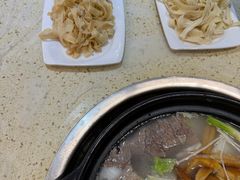 -九寨特色牦牛肉汤锅 羊肉汤锅