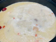 -粤小煲鲜汤猪肚鸡(丹尼斯二天地店)