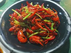 -龙虾风暴(松江店)