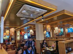 -沸炉重庆老火锅(军事博物馆店)