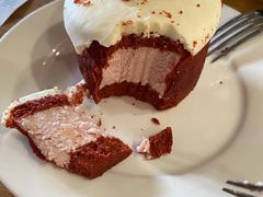 红丝绒雪融蛋糕-COSTA COFFEE(成都来福士店)