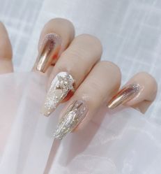 -手艺人不办卡美甲美睫