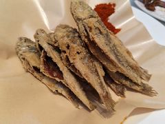 -阿瓦山寨·湘菜现炒·剁椒鱼头王(咸阳总店)