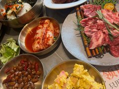 -草家酱蟹炭火烤肉店(珲春南路一店)