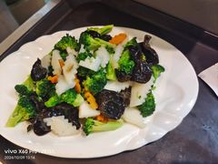 -添福来墨鱼饺子 · 海鲜东北菜(泡崖店)