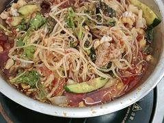-周良天山牛杂城(天山路总店)