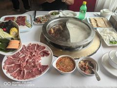 -天宜隆蘑菇宴火锅(石景山旗舰店)