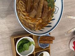 -康师傅私房牛肉面(马泉营奥莱店)