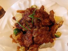 -八府香鸭·啫啫煲(华山路店)