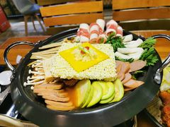 -七楽·韩式欢聚餐厅 치르치르(龙泉驿万达店)