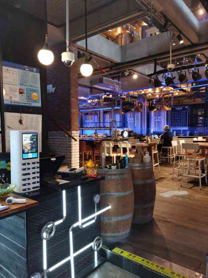 上海鹅岛精酿啤酒餐厅图片