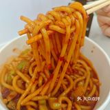 偏爱新疆炒米粉，好吃到放不下筷子