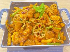 -精悦蓉(松江万达广场店)