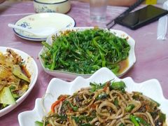 -洪霞餐馆