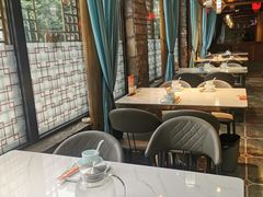 -乔家小院•非遗驴肉•本地小海鲜(滨河路店)