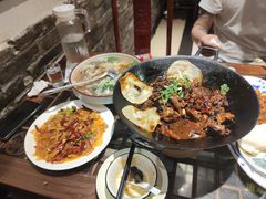 -百味地锅鸡(二店·财校分店)