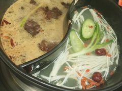 -钢管厂五区小郡肝串串香(南山店)
