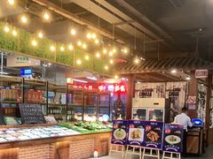 -宝燕海货工场(长江国际店)