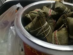 -孖妹上肉饺子馆